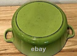 Le Creuset Kiwi Green 24 CM 4.5 Quart Round Cast Iron Dutch Oven Retired Color