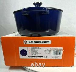 Le Creuset Round 7 1/4 Qt Dutch Oven in Indigo -FREE SHIPPING