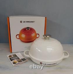 Le Creuset Signature Cast Iron 1.75 Quart Bread Oven, Shiny White NEW
