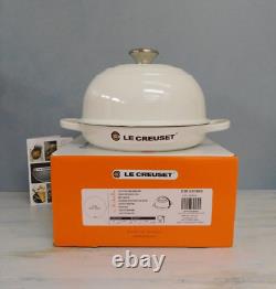 Le Creuset Signature Cast Iron 1.75 Quart Bread Oven, Shiny White NEW
