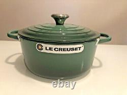 Le Creuset Signature Cast Iron Dutch Oven 4-1/2 Quart Artichaut Green NEW