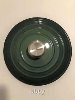 Le Creuset Signature Cast Iron Dutch Oven 4-1/2 Quart Artichaut Green NEW