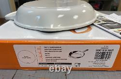 Le Creuset Signature Enameled Cast Iron Skillet 10 1/4 Shiny White NIBWD