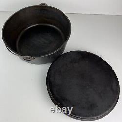 Lodge 14CO 14 Inch Cast Iron Shallow Camp Dutch Oven Rare Collectible USA 6 Cut