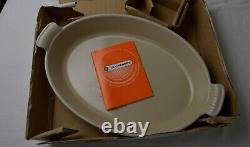 NIB Le Creuset Signature Cast Iron Cherry Red 3QT Oval Au Gratin Dish Baker