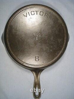 Nice Vintage Fully Restored Griswold Victor #8 722 B Cast Iron Skillet