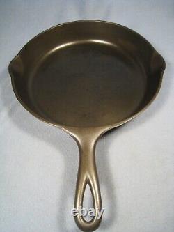Nice Vintage Fully Restored Griswold Victor #8 722 B Cast Iron Skillet