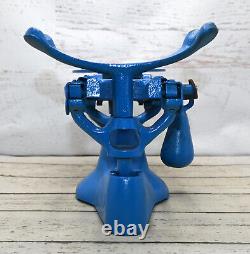 Penn 4lb Bakers Balance Beam Scale with Claw Cast Iron Phila PA