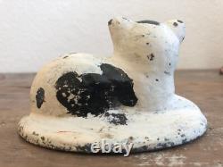 Primitive Antique Cast Iron Cat Lying on Rug Paperweight Doorstop Heavy 3.6 Lbs
