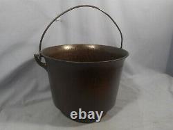 RARE Antique 4 Leg Gate Marked Cast Iron Stove Top Stepped Down Kettle/Bean Pot