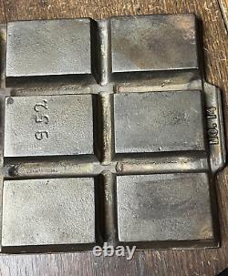 RARE Griswold No. 14 P/N 952 Variation 5 Solid Frame Cast Iron 12 Cup Gem Pan