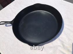 RARE LARGE ERIE #12 Cast Iron Skillet, pre-Griswold 14'' quote Mark FANCY 12