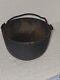 Rare Antique Cast Iron Black Ware Kettle Pot Withhandle Unmarked Decor Cowboy