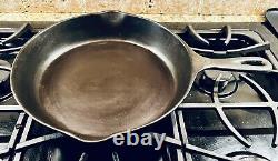 Rare Martin Stove & Range #8 Cast Iron Pan, Hamburger Logo, 1917-1953, Alabama