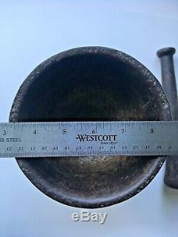 Rare Vintage Cast Iron Mortar And Pestle Apothecary Pharmacy 6lb 13oz 5 3/8 tall