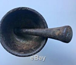 Rare Vintage Cast Iron Mortar And Pestle Apothecary Pharmacy 6lb 13oz 5 3/8 tall