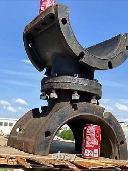 SALVAGE DUCTILE/CAST IRON ARCHED PIPE FITTINGS RUST FLANGE MUELLER 115 Lbs Each