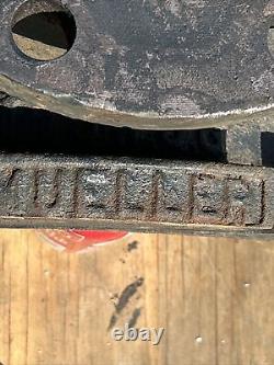 SALVAGE DUCTILE/CAST IRON ARCHED PIPE FITTINGS RUST FLANGE MUELLER 115 Lbs Each
