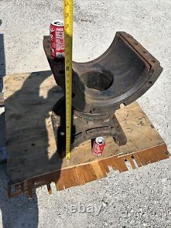 SALVAGE DUCTILE/CAST IRON ARCHED PIPE FITTINGS RUST FLANGE MUELLER 115 Lbs Each