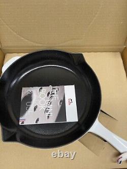 STAUB White Cast Iron 10-inch Fry Frying Pan New in Box