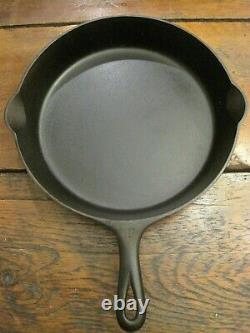 Size 10 GRISWOLD small logo 716 B Cast Iron Skillet Smooth Bottom Flat READ