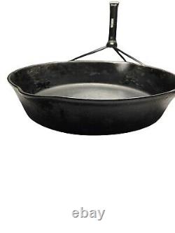 Skillet Arc Logo Wagner Sidney Cast Iron #8 Vintage USA