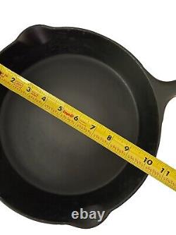Skillet Arc Logo Wagner Sidney Cast Iron #8 Vintage USA