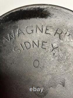 Skillet Arc Logo Wagner Sidney Cast Iron #8 Vintage USA