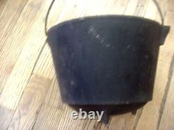 Small #7 Cast Iron Bean Pot Kettle Peyote Drum 9 1/4 OD 8 3/4 ID 9.25 LBS