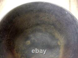 Small #7 Cast Iron Bean Pot Kettle Peyote Drum 9 1/4 OD 8 3/4 ID 9.25 LBS