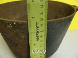 Small #7 Cast Iron Bean Pot- Kettle- Peyote Drum 9 inches ID 6 3/4 tall 7.8LBS