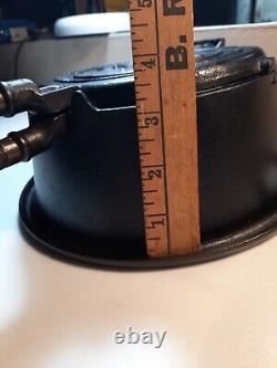 Stover Cast Iron Waffle Maker High Base #7 Restored & Seasoned