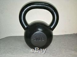 Super Fitness powder coated Kettlebell Solid Cast Iron Gym Workout Weight 30 lbs
