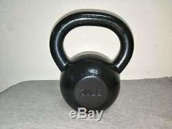 Super Fitness powder coated Kettlebell Solid Cast Iron Gym Workout Weight 30 lbs