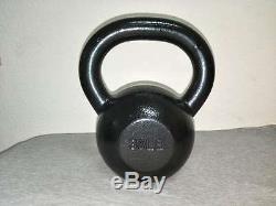 Super Fitness powder coated Kettlebell Solid Cast Iron Gym Workout Weight 30 lbs