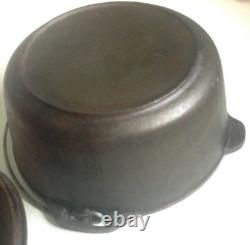 VINTAGE CAST IRON #10 DO STAMP 12 DUTCH OVEN withSELF BASTING COVER Made In USA