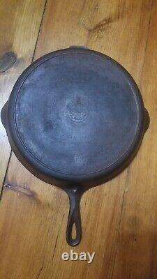 VINTAGE GRISWOLD NO. 12 CAST IRON SKILLET SMALL LOGO With HEAT RING 719 D