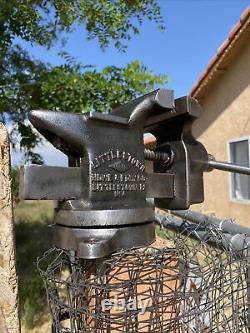 VINTAGE LITTCO LITTLESTOWN No. 140, SWIVEL ANVIL VISE 4'' JAW CAST IRON 19 LBS