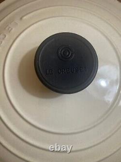 VTG Le Creuset Dutch Oven #24 Dune Cast Iron with Lid Made in France