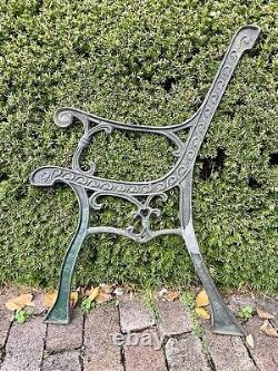Vintage / Antique VICTORIAN EAGLE STYLE GARDEN BENCH Cast Iron Project