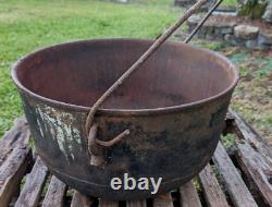 Vintage Cast Iron Cauldron Pot 21 64Lb Marked 20