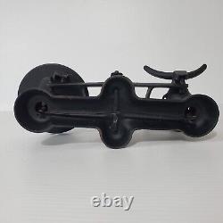 Vintage Cast Iron Standard Scale With Tray 2lb Counter Weight Antique Black