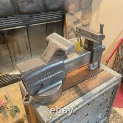 Vintage Craftsman Swivel Anvil Bench Vise 5 Jaws WithPipe Grips, Cast Iron, 36 LBS