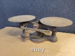 Vintage Detecto Cast Iron Balance Scale No 2 Made New York 10 Lbs Capacity