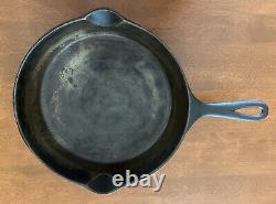Vintage ERIE Cast Iron Fry Pan Double Pour Heat Ring 704 B # 8
