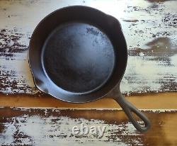 Vintage Favorite Piqua Ware Smiley Logo Cast Iron No. 6 Skillet with Heat Ring