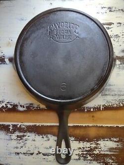 Vintage Favorite Piqua Ware Smiley Logo Cast Iron No. 6 Skillet with Heat Ring