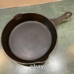 Vintage GRISWOLD(1504) PURITAN 10 CAST IRON SKILLET HEAT RING Level Restored