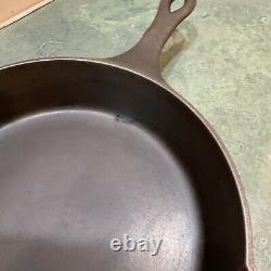 Vintage GRISWOLD(1504) PURITAN 10 CAST IRON SKILLET HEAT RING Level Restored