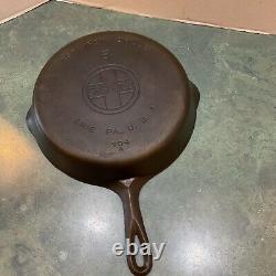 Vintage GRISWOLD #8 Cast Iron Skillet Large Logo 704 A Lye Cleaned Wobble/Spin